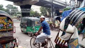 রাজধানীতে এক এলাকার ব্যাটারিচালিত রিকশা যেতে পারবে না অন্য এলাকায়