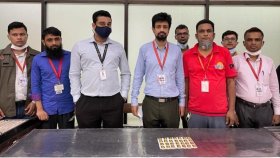 বিমানের সিটের নিচে মিললো ২ কোটি টাকার সোনা