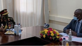 জাম্বিয়ার প্রতিরক্ষামন্ত্রীর সঙ্গে জেনারেল আজিজের বৈঠক