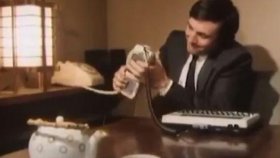 ভাইরাল হলো আশির দশকে ইমেইল চেক করার ভিডিও