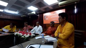 ভিউ বাণিজ্যের সর্বনাশের ফাঁদে আমরা বসে আছি: মামুনুর রশিদ