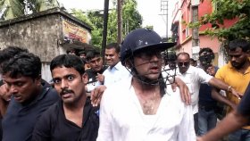 তৃণমূল সাংসদ অভিষেকের ওপর হামলা, ডিম-পাথর নিক্ষেপের পর ‘চোর চোর’ স্লোগান