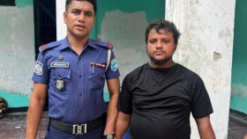 শিশুকে ধর্ষণচেষ্টা: যুবককে আটক করে পুলিশে দিলো এলাকাবাসী