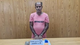 রাজধানীতে ১৬ হাজার ইয়াবাসহ মাদক ব্যবসায়ী গ্রেফতার