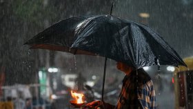 জোরালো শুরুর পর কেন থমকে গেলো মৌসুমি বায়ু
