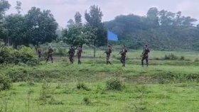 সীমান্তে বাংলাদেশিকে গুলি করে হত্যা, লাশ নিয়ে গেছে বিএসএফ