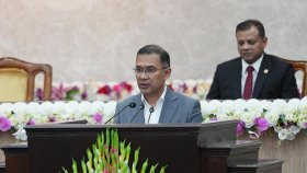 ‘নিরাপত্তার ঘেরাটোপ সরকার প্রধানকে যেন জনগণ থেকে দূরে ঠেলে না দেয়’