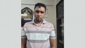 বাংলাদেশে ঢুকে বিজিবির হাতে ধরা ভারতীয় নাগরিক