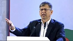 আওয়ামী লীগ আর দেশে রাজনীতি করতে পারবে না: স্বরাষ্ট্রমন্ত্রী