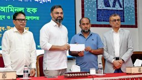 ক্রিকেটার মেহেদীর চিকিৎসায় ৫ লাখ টাকা দিলো ক্রীড়া মন্ত্রণালয়