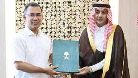 প্রধানমন্ত্রীকে সফরের আমন্ত্রণ জানিয়েছেন সৌদি যুবরাজ