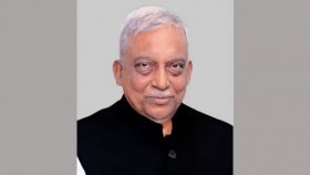 দুদকের মামলায় সাবেক স্বরাষ্ট্রমন্ত্রী কামালসহ চারজনের বিরুদ্ধে চার্জ শুনানি ফের পেছালো
