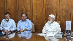 বিরোধীদলীয় নেতার এলাকার উন্নয়নের সরকারের সমন্বয় সভা