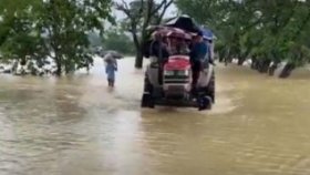 দ্বিতীয় দিনের মতো সাজেকে অবস্থান করছেন আটকে পড়া পর্যটকরা