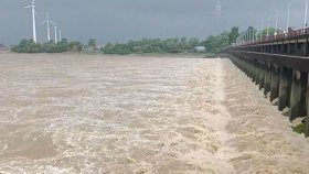 খুলে দেওয়া হলো মুহুরী সেচ প্রকল্পের ৪০ জলকপাট