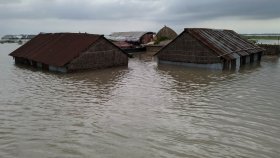 উত্তর-পূর্বাঞ্চলে নদ-নদীর পানি দ্রুত বাড়ছে, বজ্রাঘাতে ৫ জনের মৃত্যু