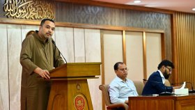 শেখ হাসিনার প্রত্যর্পণে ভারতের সঙ্গে কাজ করছে সরকার: মাহদী আমিন