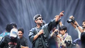 ‘সির সির’ গানে ফুটবলের মহারণে মেতে উঠল বনানী, হোমকামিং কনসার্টে মাতালেন সানজয়