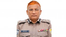 ইউনিফর্ম পরে আ.লীগের মনোনয়ন জমা দেওয়া সেই অতিরিক্ত ডিআইজি বাধ্যতামূলক অবসরে