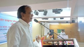১১২ টাকায় সরকারি চাকরি স্বচ্ছতার নজির: ত্রাণমন্ত্রী