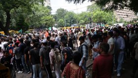যন্তর মন্তরে বন্ধ মোবাইল ইন্টারনেট