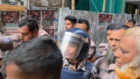 স্ত্রী মোহনাকে মারধরের মামলায় প্রিন্স মামুন কারাগারে