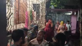 রাতের আঁধারে বিএনপি নেতার বাড়িতে হামলা ও ভাঙচুর