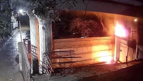 চট্টগ্রামে সাবেক শিক্ষামন্ত্রী নওফেলের বাসায় হামলা-অগ্নিসংযোগ