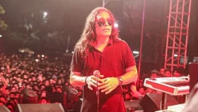 কনসার্টে বোতল ছুড়ে মারার ঘটনায় মুখ খুললেন হাসান