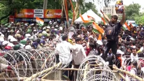 এবার শিক্ষার্থীদের বিক্ষোভে উত্তাল ঝাড়খণ্ড: টিয়ারশেল-লাঠিচার্জ