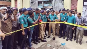 বরিশাল আদালত চত্বরে ককটেল বিস্ফোরণ