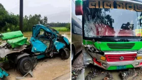 চকরিয়ায় বাস-লেগুনার মুখোমুখি সংঘর্ষে নিহত ৪, আহত ৫