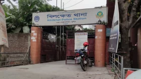 ডিএসই’র এজিএম নাসিরের বিরুদ্ধে নারী সহকর্মীকে উত্ত্যক্তের অভিযোগ