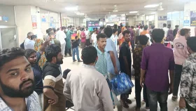 শিপইয়ার্ডে দুর্ঘটনা: ৮ মাসের অন্তঃসত্ত্বা স্ত্রীকে রেখে চিরবিদায় পলাশের