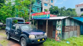যশোরে বিএনপির কার্যালয়ে ককটেল সদৃশ বস্তু
