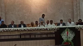 জ্বালানি সংকট নিরসনে প্রধানমন্ত্রীর চেষ্টার কোনও ত্রুটি নেই: নজরুল ইসলাম খান