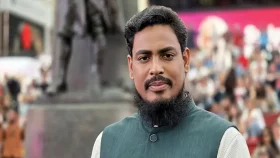 সরকার উল্টো পথে হাঁটছে: আখতার হোসেন
