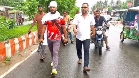 আগ্নেয়াস্ত্র হাতে মহড়া দেওয়া সেই নেতা আটক, হাবিব বললেন থানায় অস্ত্র জমা দিতে গিয়েছিল