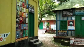 তাম্বুলখানা থেকে গোবিন্দপুর, পল্লীকবি জসীমউদ্দীনের স্মৃতির পথে ভ্রমণ