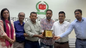 নয়া দিল্লিতে প্রেস মিনিস্টার হওয়া সাইদুর রহমানকে আরএফইডি’র সম্মাননা