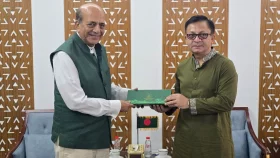 স্থলবন্দর ও সীমান্ত হাট চালুর উদ্যোগ, সুতা আমদানির নিষেধাজ্ঞা প্রত্যাহারে আলোচনা