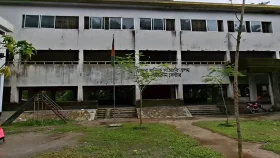 দেড় বছর ধরে স্কুলে না গিয়েও কীভাবে হাজিরা খাতায় নিয়মিত উপস্থিত শিক্ষক?