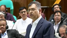 আমাকে যদি কথা বলতে না দেন, তাহলে কীসের বাকস্বাধীনতা, সংসদে স্বরাষ্ট্রমন্ত্রী