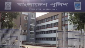 খেলনা বন্দুক হাতে ভিডিও বানানো সেই দুই তরুণ আটক