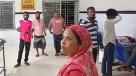 ফরিদপুরে বাজার নিয়ন্ত্রণ নিয়ে সংঘর্ষে আহত ৩০, অতিরিক্ত পুলিশ মোতায়েন