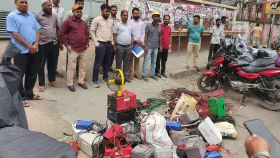 ববি হাজ্জাজের নির্দেশে ব্যাটারিচালিত অটোরিকশার বিরুদ্ধে অভিযান