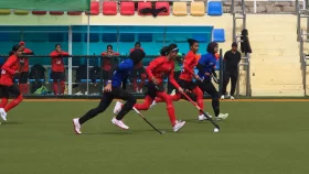 আগে গোল দিয়েও মালয়েশিয়াকে হারাতে পারলো না বাংলাদেশের মেয়েরা