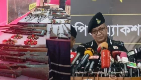 আন্দোলনে লুট হওয়া অস্ত্র দস্যুদের কাছে পাওয়া যায়নি: র্যাব ডিজি