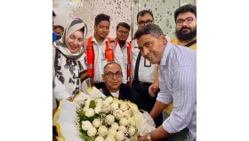 সাড়ে পাঁচ মাস পর দেশে ফিরলেন মির্জা আব্বাস