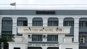 আইনজীবীর বিরুদ্ধে কললিস্ট বুকের ১১টি পাতা ছিঁড়ে নেওয়ার অভিযোগ
